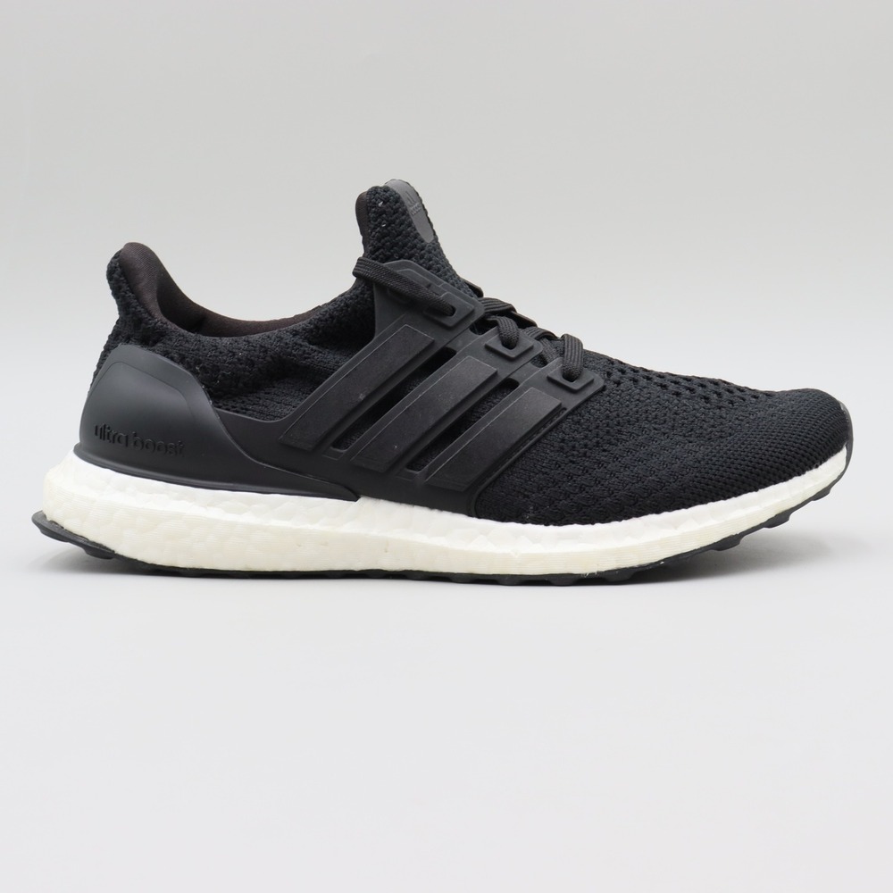 Adidas Ultraboost 5.0 DNA Womens Size 7 US Black Knit Running Shoes GV8744
